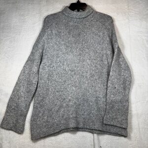 Nanette Lepore Sweater Womens Size Medium Grey Knit Turtleneck Cozy Yak
